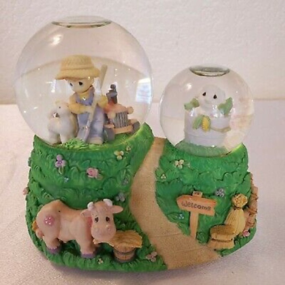 Old MacDonald Had a Farm Musical Double Snow Globe - Precious Moments